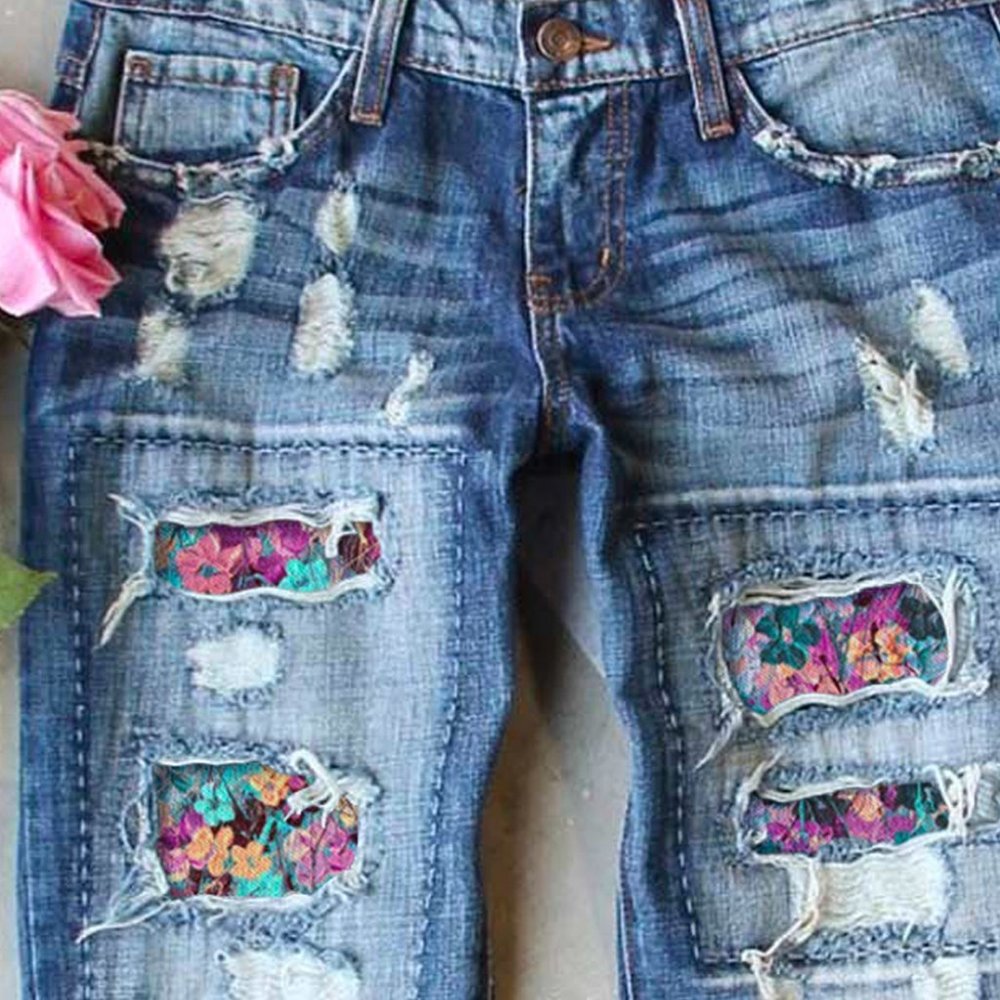 Stylish Blue Distressed Straight Leg Jeans